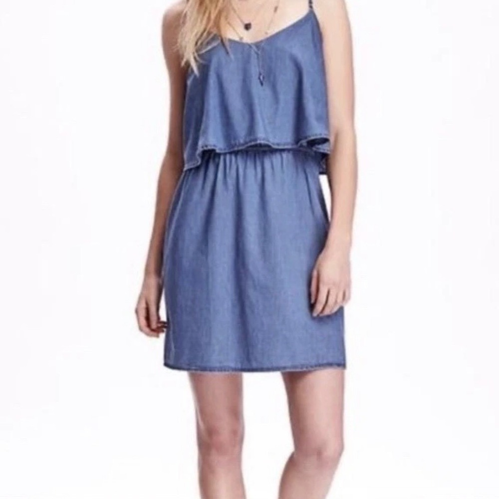Old Navy Denim Tiered Dress Chambray Sz Medium Blue Popover Boho Country Western